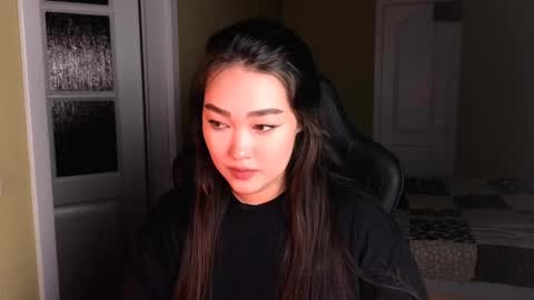 Snapshot of erica_wayne chatting on February 14, 5:57 pm Erica Wayne online show from February 14, 5:57 pm