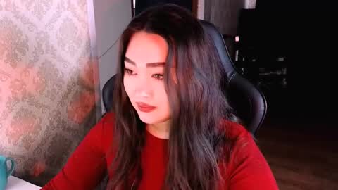 Erica Wayne online show from February 15, 7:51 am