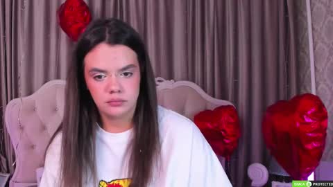 ericaevan online show from February 28, 9:25 am