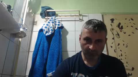 Snapshot of ericboy32 chatting on March 12, 10:39 pm eric online show from March 12, 10:39 pm