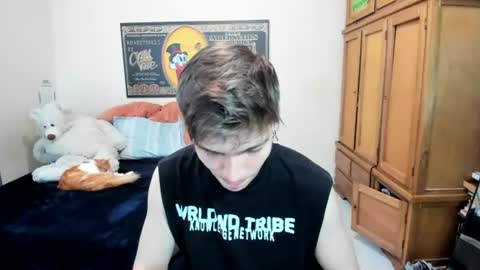 erick_de_rossee online show from June 19, 6:45 pm