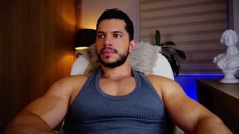 Snapshot of erick_thompson chatting on October 10, 10:31 pm Erick Thompson online show from October 10, 10:31 pm