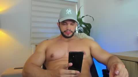 Erick Thompson online show from June 17, 9:05 pm
