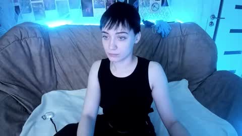 Snapshot of erickafetish chatting on December 1, 3:17 pm Ericka online show from December 1, 3:17 pm