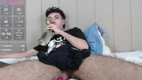 Erick online show from February 7, 7:59 pm