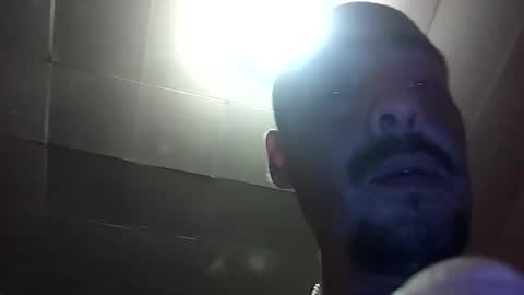 Snapshot of erik15516 chatting on July 14, 6:07 am erik15516 online show from July 14, 6:07 am