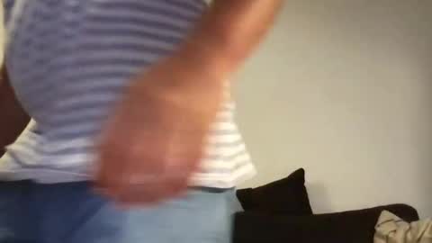 Snapshot of erik_69_69 chatting on July 2, 9:10 pm erik_69_69 online show from July 2, 9:10 pm