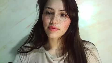 Snapshot of erika_depp chatting on March 15, 2:50 am Erika online show from March 15, 2:50 am