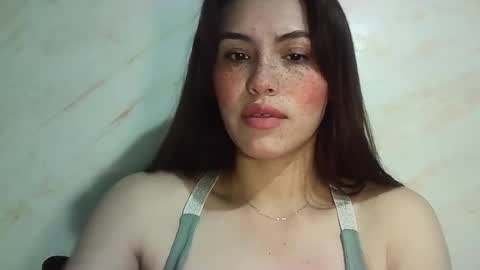 Snapshot of erika_depp chatting on March 22, 5:00 am Erika online show from March 22, 5:00 am