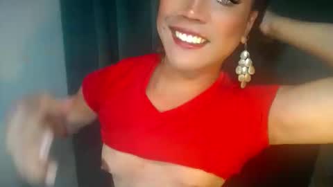 erika_madrigal online show from November 14, 11:02 pm