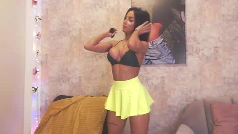 Snapshot of erikabeee1 chatting on March 2, 6:59 am Erikabeee online show from March 2, 6:59 am