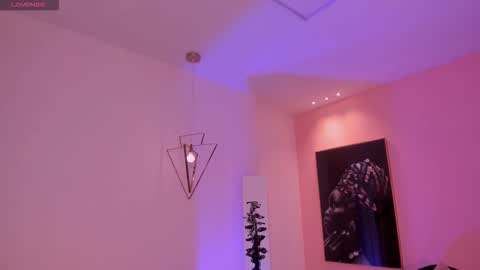 Erika Benz online show from March 12, 12:11 pm