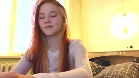 Snapshot of erikabrian chatting on March 1, 12:01 pm erikabrian online show from March 1, 12:01 pm