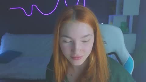 Snapshot of erikabrian chatting on September 13, 1:38 am erikabrian online show from September 13, 1:38 am