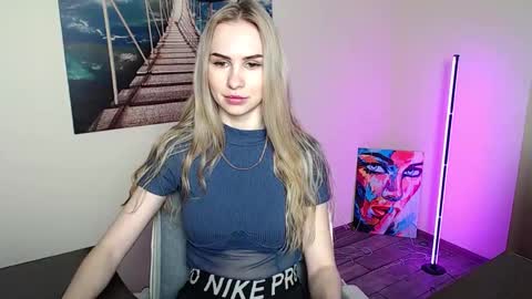 Erika online show from May 29, 11:52 am