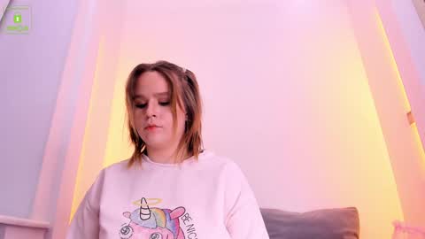 Snapshot of erikalustx chatting on January 4, 4:12 am Erika online show from January 4, 4:12 am