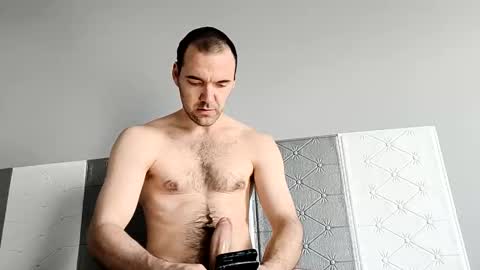 HunStroker online show from April 9, 1:05 pm