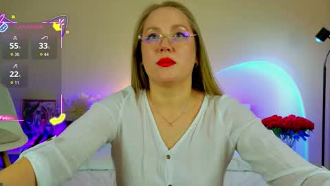 Erin online show from February 5, 5:28 pm