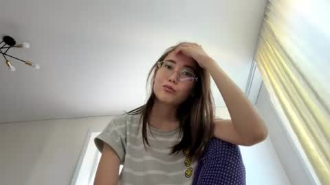 Snapshot of erinnthurmond chatting on July 6, 7:38 am Luna online show from July 6, 7:38 am