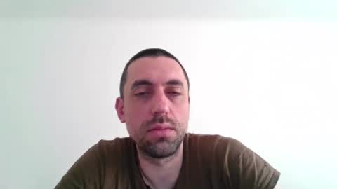 Snapshot of eros8407 chatting on May 14, 9:38 am eros8407 online show from May 14, 9:38 am