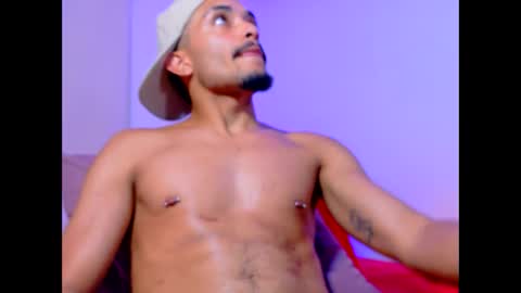 Eros online show from December 22, 11:57 pm