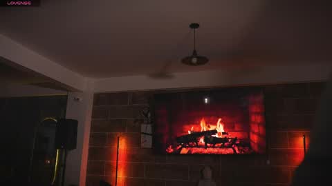 Snapshot of eros_dark_ chatting on April 3, 9:57 pm EROS DARK online show from April 3, 9:57 pm