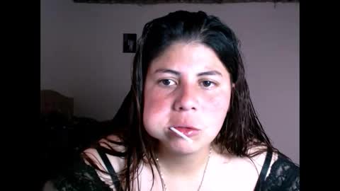 Sara online show from May 22, 2:12 pm