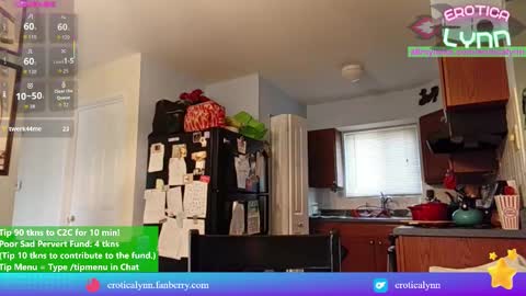 Lynn   online show from November 18, 8:24 pm