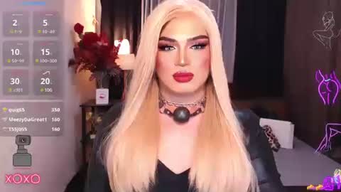 Snapshot of eroticfowler69 chatting on December 19, 12:02 am Anastasia online show from December 19, 12:02 am