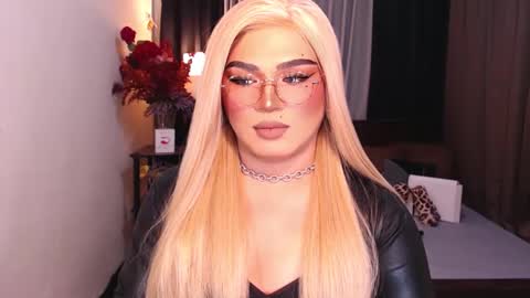 Snapshot of eroticfowler69 chatting on December 22, 9:42 pm Anastasia online show from December 22, 9:42 pm