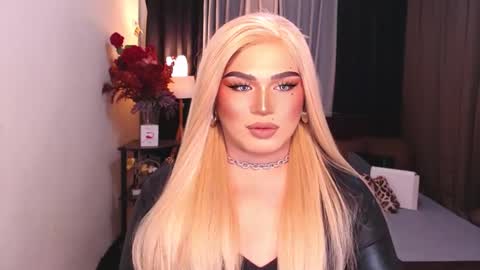 Snapshot of eroticfowler69 chatting on December 23, 12:46 am Anastasia online show from December 23, 12:46 am