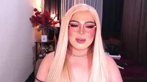 Snapshot of eroticfowler69 chatting on January 7, 5:20 pm Anastasia online show from January 7, 5:20 pm