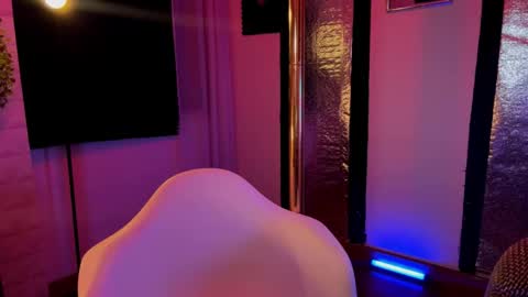 Salom online show from May 11, 11:35 pm