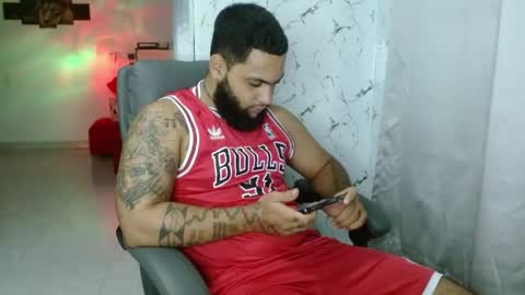 Eroticoblack online show from May 7, 4:40 am
