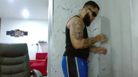 Eroticoblack online show from May 23, 6:29 am
