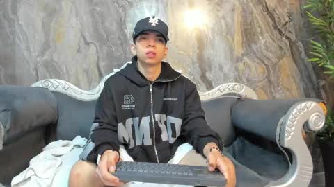 Eryon online show from September 10, 11:10 am