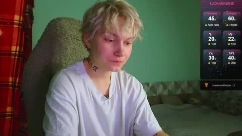 Snapshot of esajukyy chatting on December 29, 6:16 pm esajukyy online show from December 29, 6:16 pm