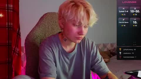 Snapshot of esajukyy chatting on February 28, 4:53 pm esajukyy online show from February 28, 4:53 pm