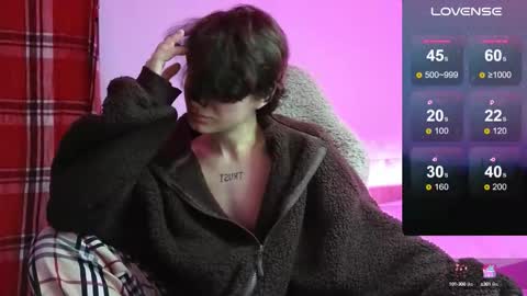 Snapshot of esajukyy chatting on September 20, 11:33 am esajukyy online show from September 20, 11:33 am