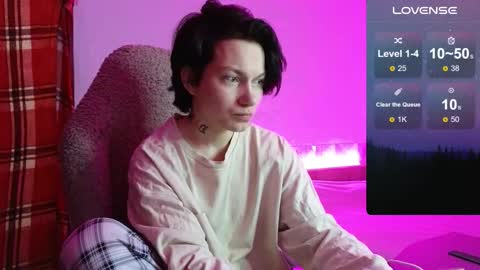 Snapshot of esajukyy chatting on November 19, 10:26 am esajukyy online show from November 19, 10:26 am