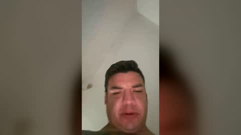 escodamus12 online show from July 29, 11:52 am