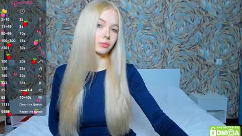 Megan and Brad online show from May 5, 4:53 am