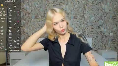 Megan and Brad online show from June 17, 6:05 am