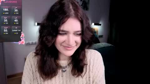 EshleGreen online show from November 26, 3:24 pm