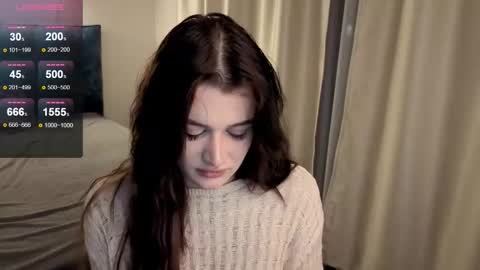 EshleGreen online show from January 8, 6:43 pm