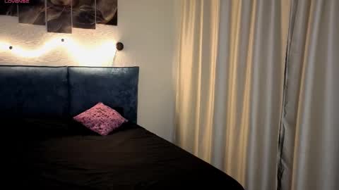 EshleGreen online show from January 31, 7:11 pm