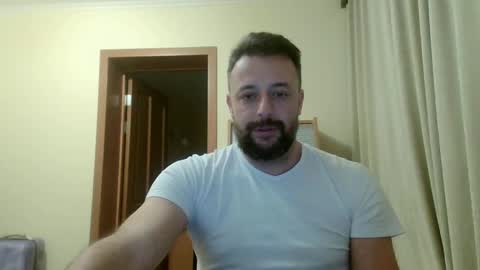 Snapshot of esibizionista_91 chatting on December 11, 5:10 am esibizionista 91 online show from December 11, 5:10 am