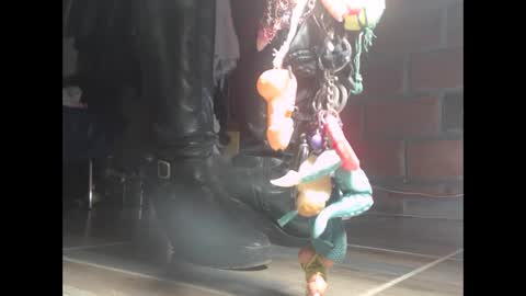 Snapshot of eskelaswd chatting on November 14, 11:13 pm Eskela911 online show from November 14, 11:13 pm