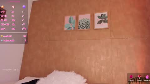 Snapshot of esmeralda__g chatting on February 20, 7:52 pm Esmeralda G online show from February 20, 7:52 pm