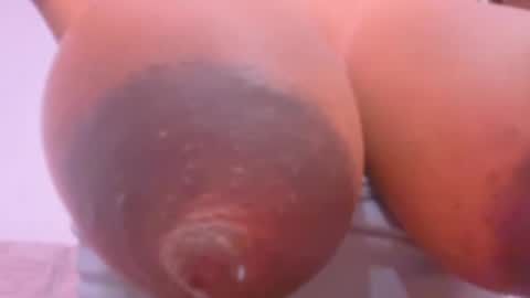 Snapshot of esmeralda_parck chatting on October 3, 9:01 pm Esmeralda parck online show from October 3, 9:01 pm